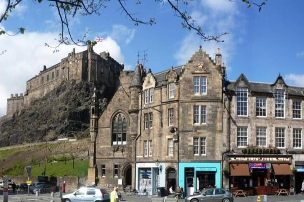 Joivy Unique Old Town Stay Under Edinburgh Castle Esterno foto